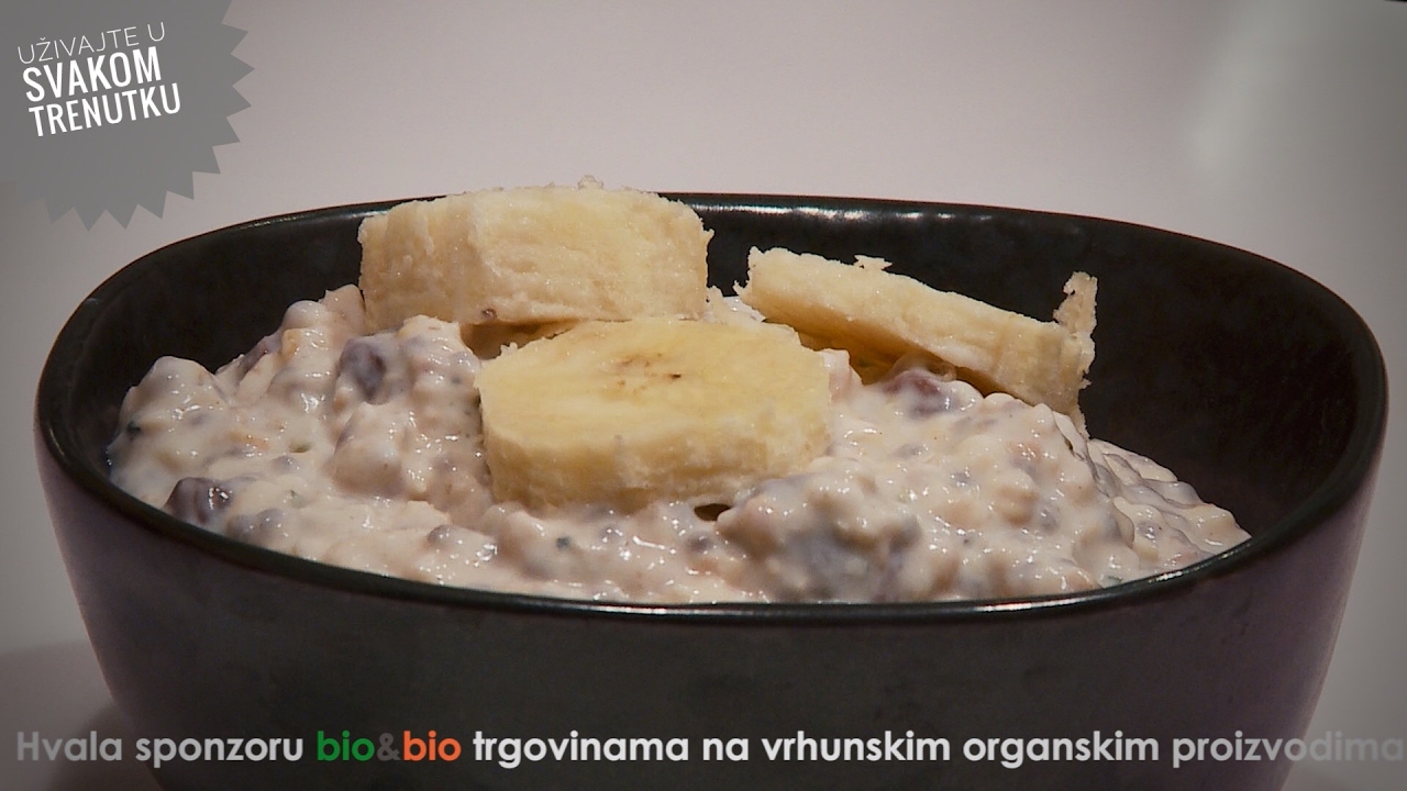 Kaša od zobenih pahuljica i chia sjemenki