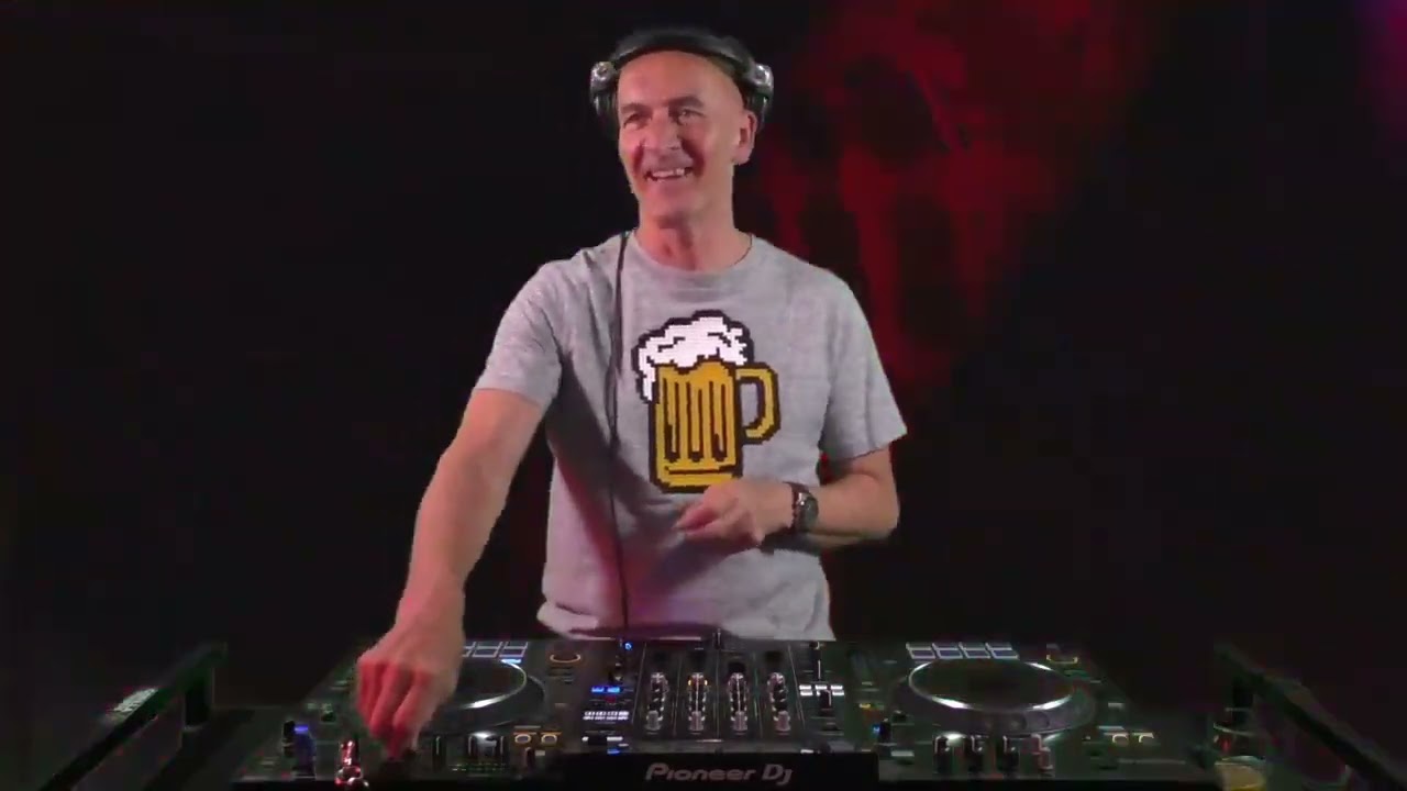 Retro Live Sessions -  Paul Taylor & Matty Robinson B2B Special