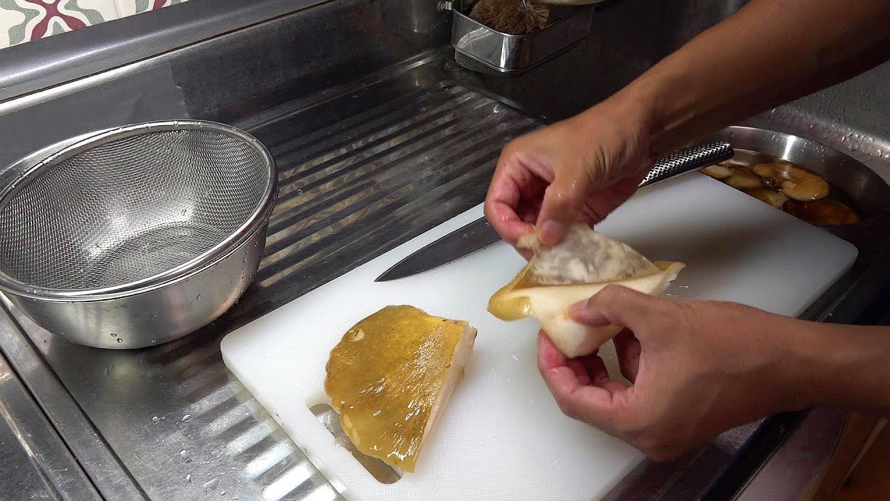 その辺に生えてたムキタケを食べてみました