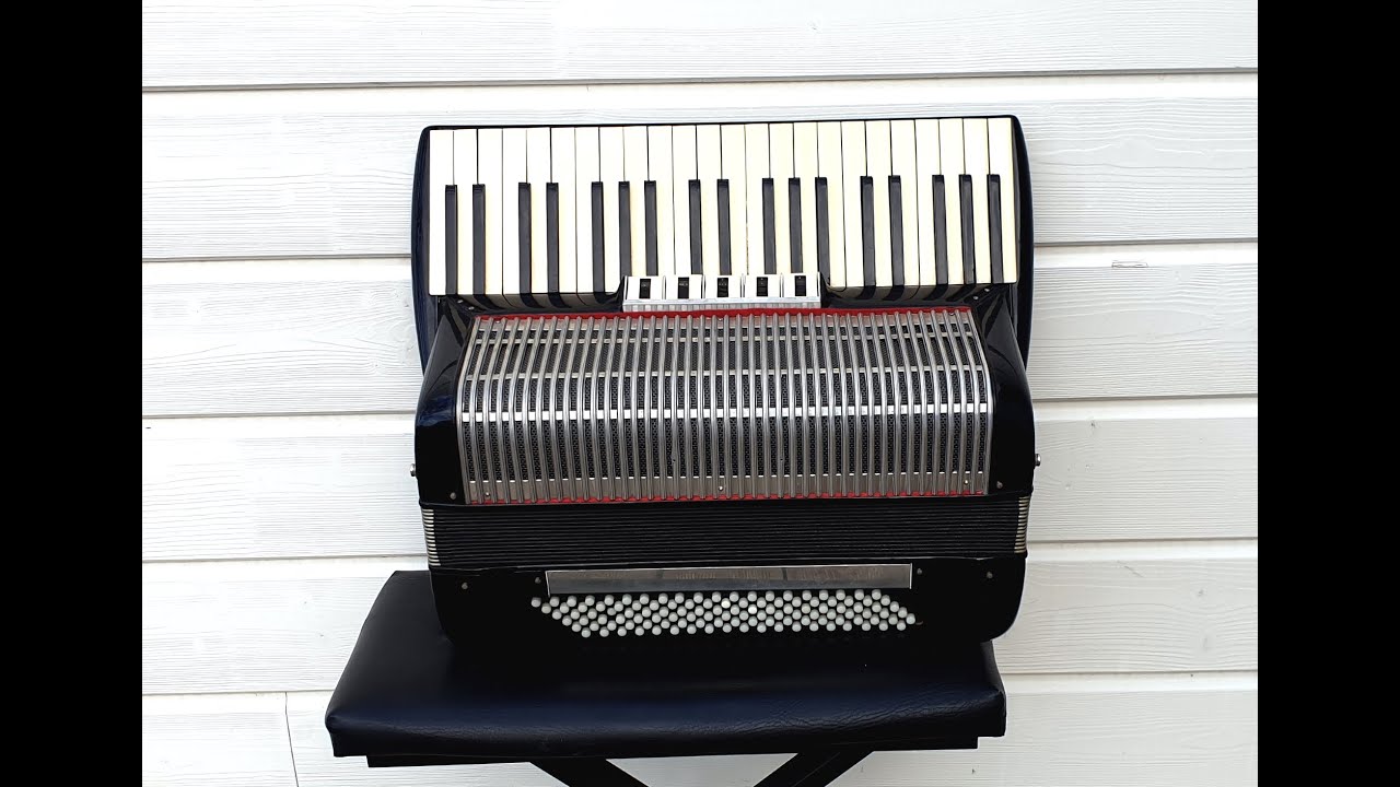 Démo accordéon Giustini  LMMM 41-120b  €1400