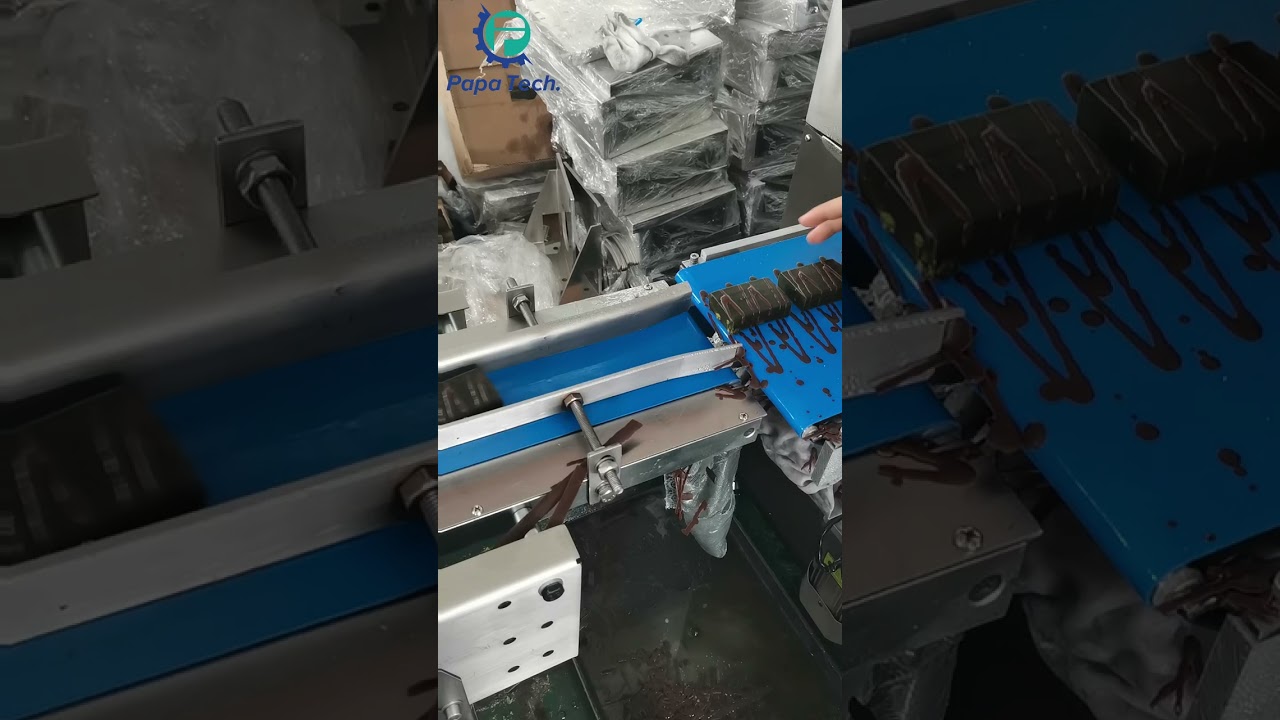 Hot selling small Chocolate decoration machine/zigzag drizzle machine
