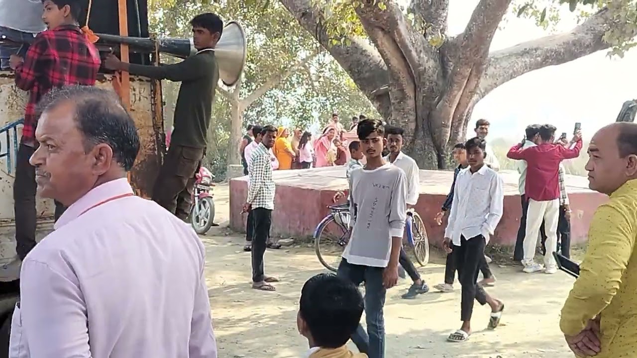 Bholenath ki Sadi samaroh mein #bangali_bhithi_shiv_mandir_ka_raili #jisame_4rath_and_17gadhiya_tha_
