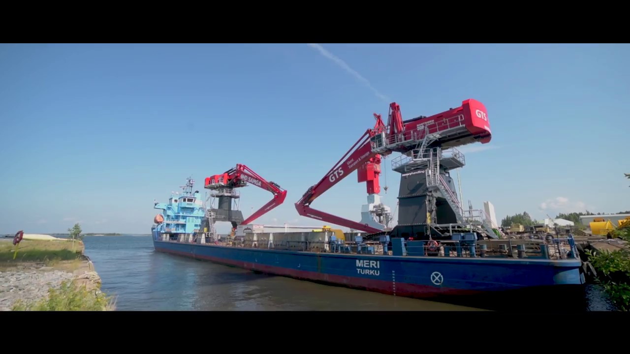 MANTSINEN 300 R Material Handler, delivery from Hanko to Ghent & Antwerpen