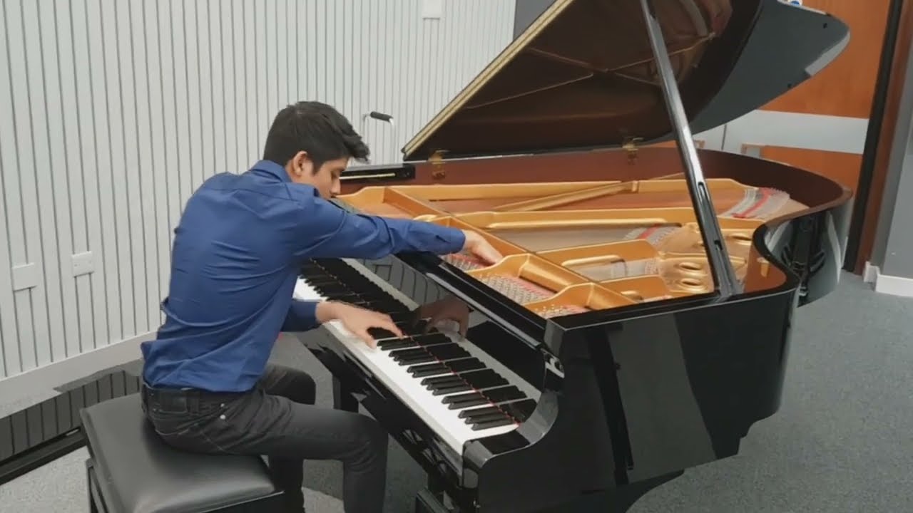 Ed Sheeran - SHAPE OF YOU Piano Solo