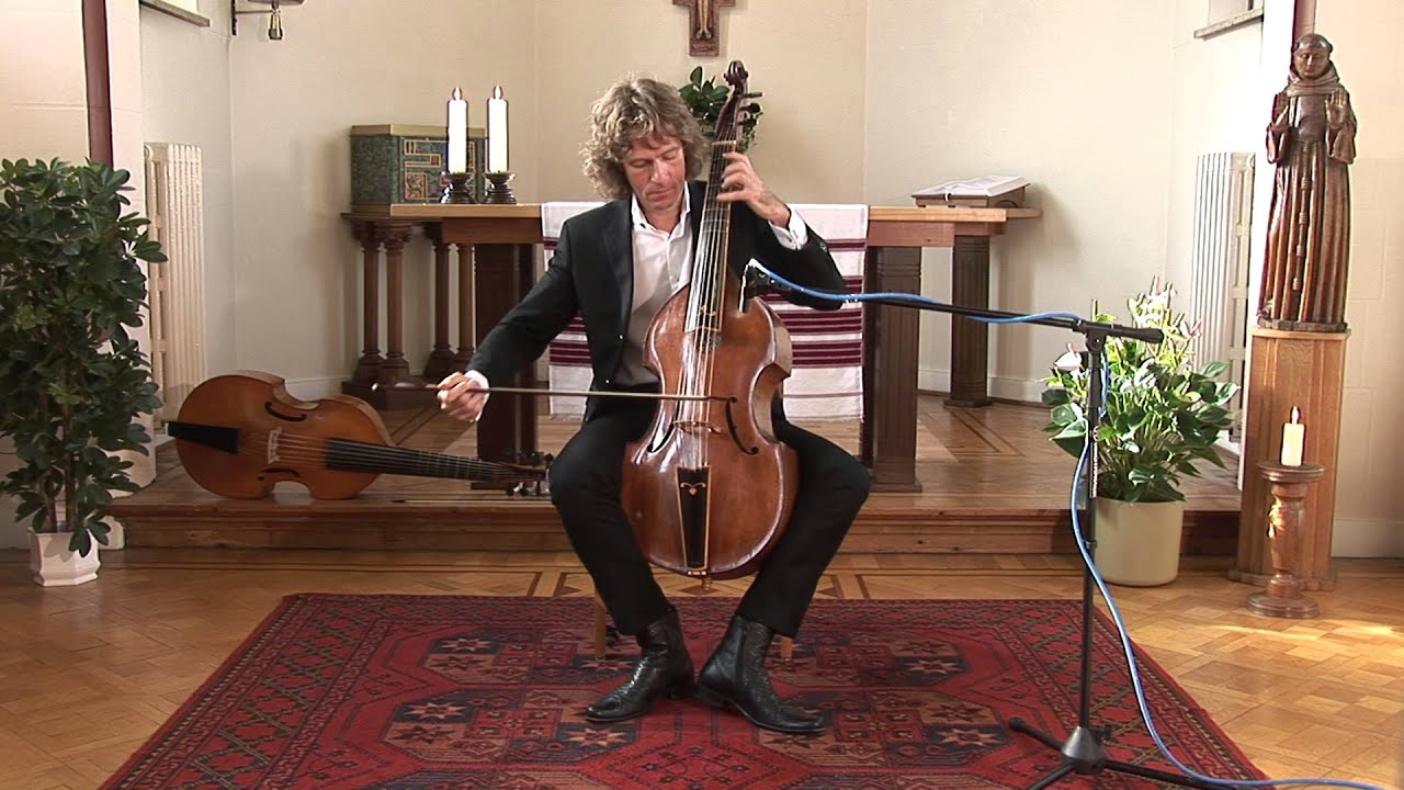 Tobias Hume: The Spirit of Gambo  (Ralph Rousseau)