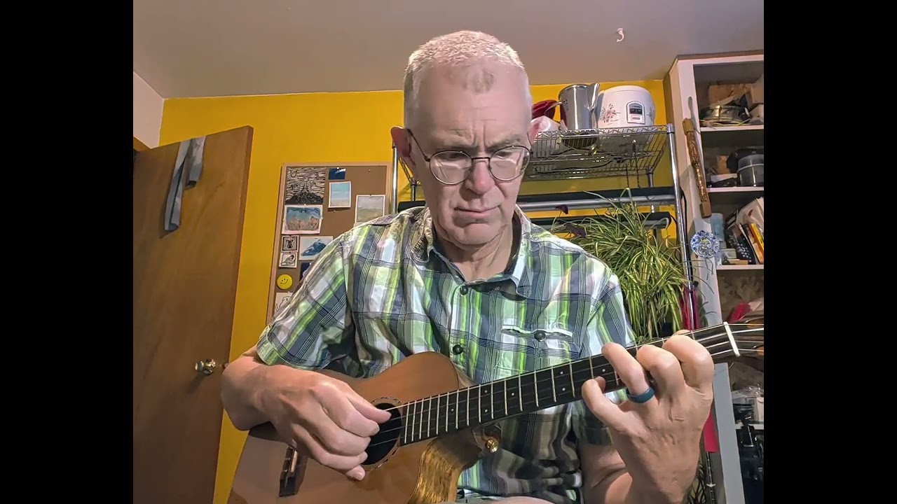 Heart Moon - a piece for baritone ukulele 