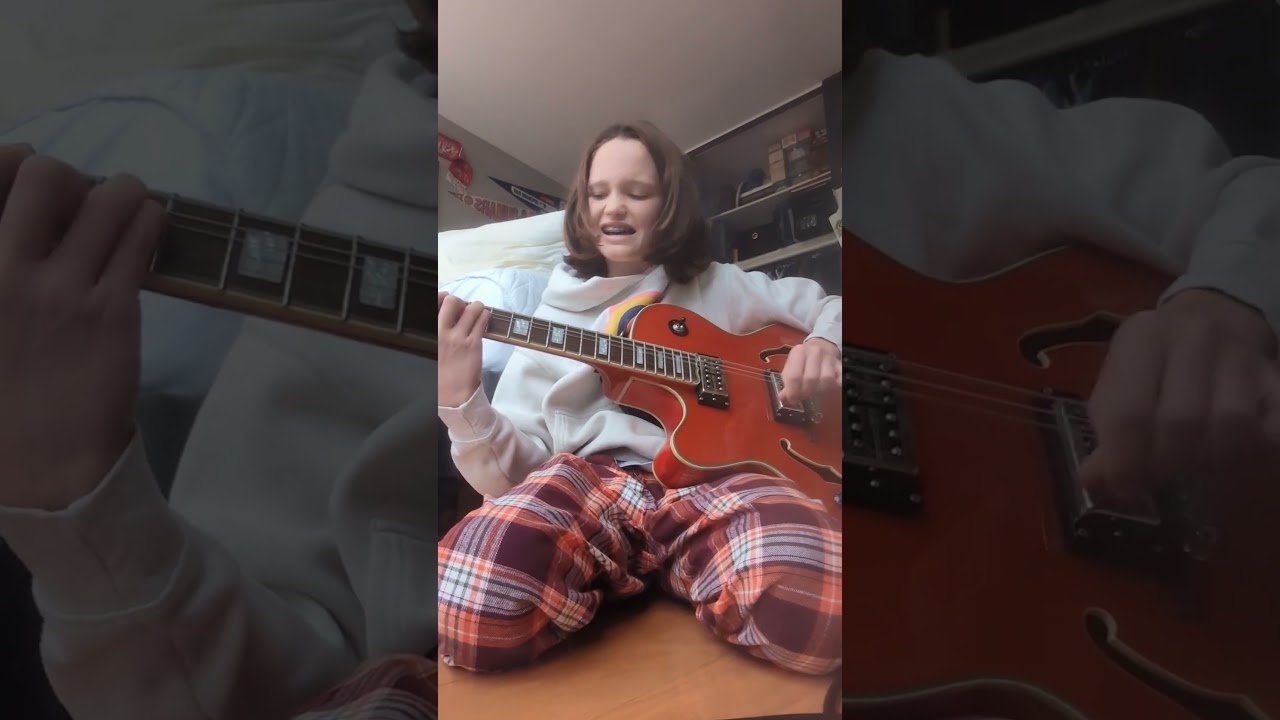 Day 1 of a Different Christmas Song Every Day! (Jingle Bell Rock)