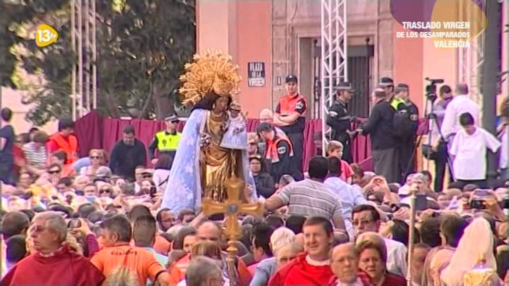 Traslado 2014 de la Virgen de los Desamparados, Valencia. (13Tv)
