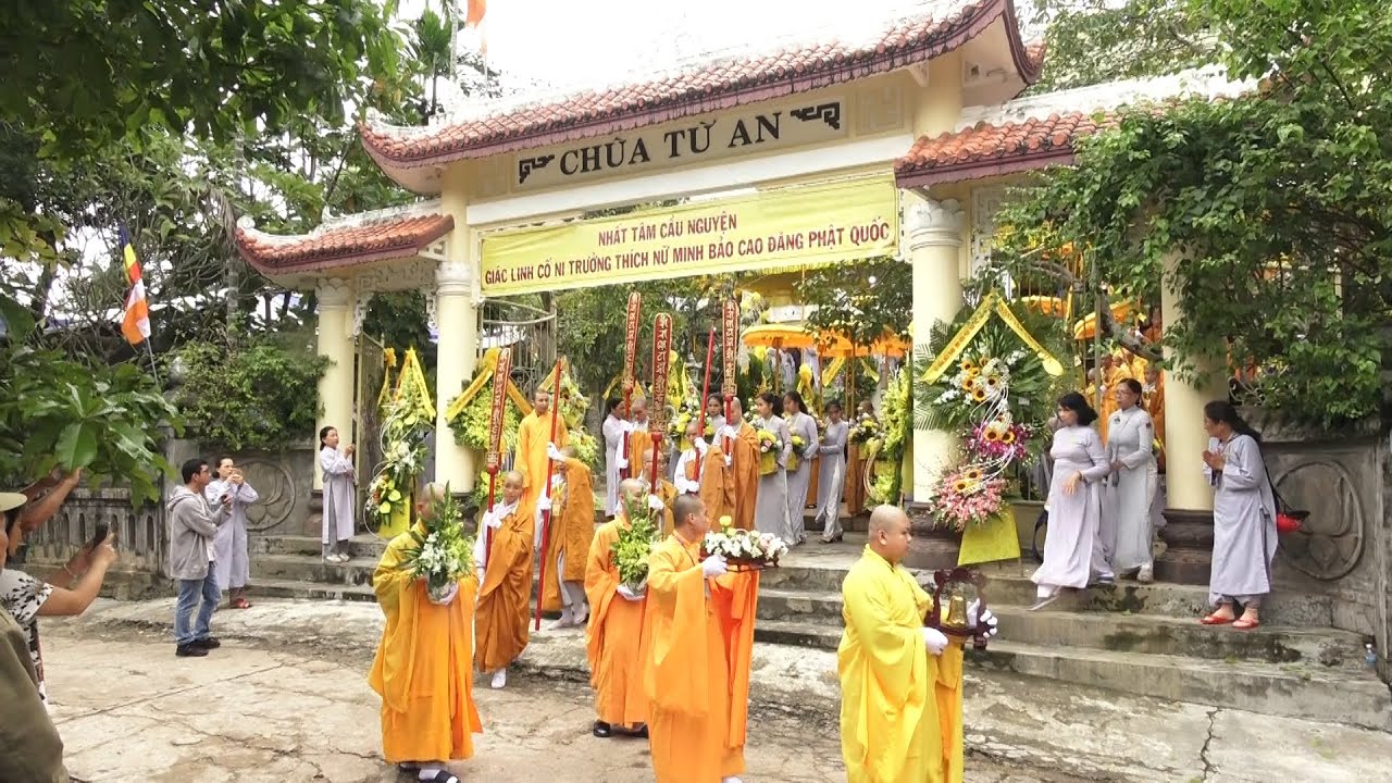 LỄ TANG NI TRƯỞNG THÍCH NỮ MINH BẢO TRÚ TRÌ CHÙA TỪ AN   TP HUẾ TẬP 2