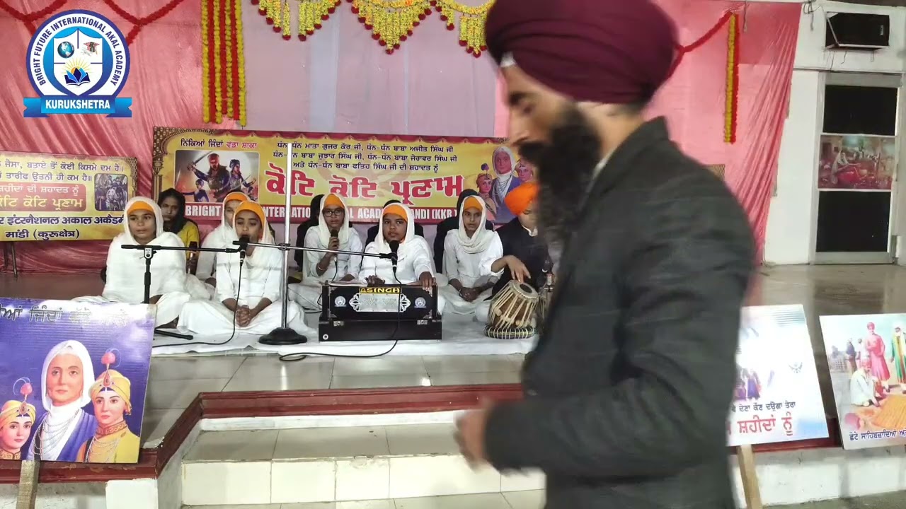 Vah vah Karah sei jan sohane student of bright future International Akal Academy Mandi