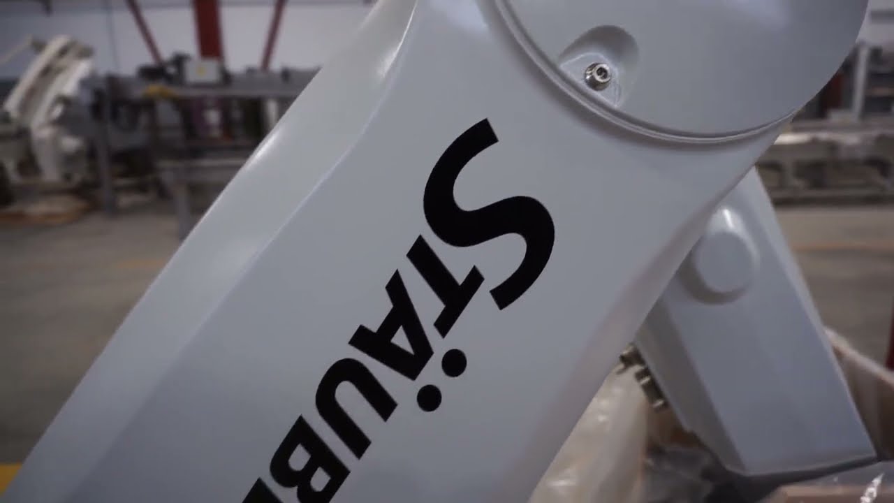 WEPALL - Unboxing Stäubli TX2-140. Adding the best robotic brands to our ROBOT TRANSLATION API 🦾