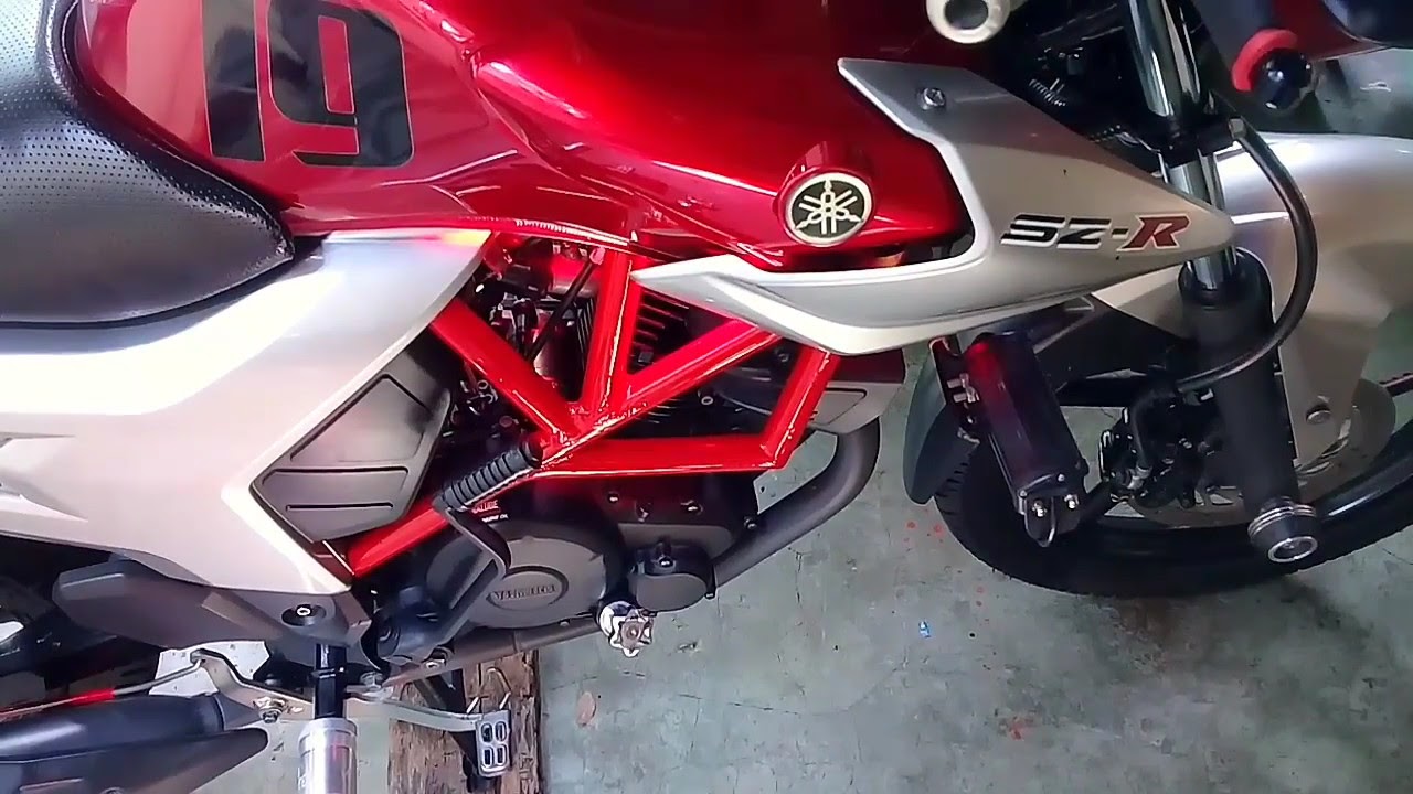 Yamaha SZ R