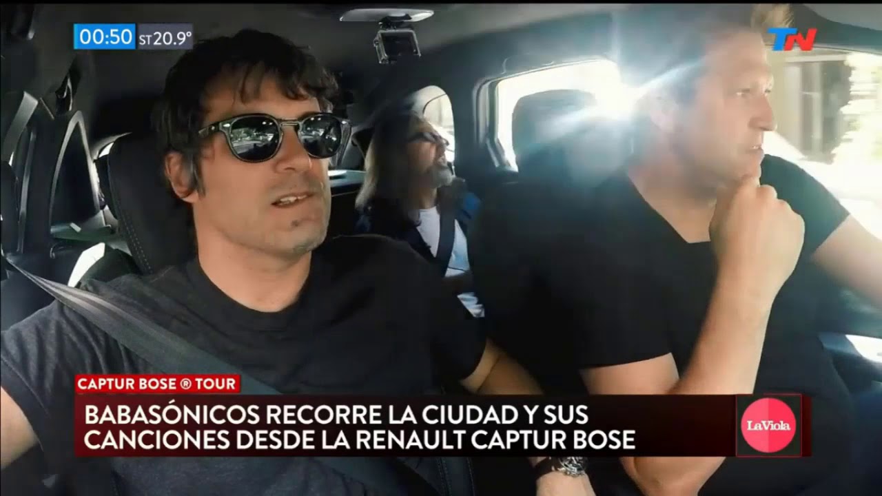 Bebe con Babasonicos en La viola