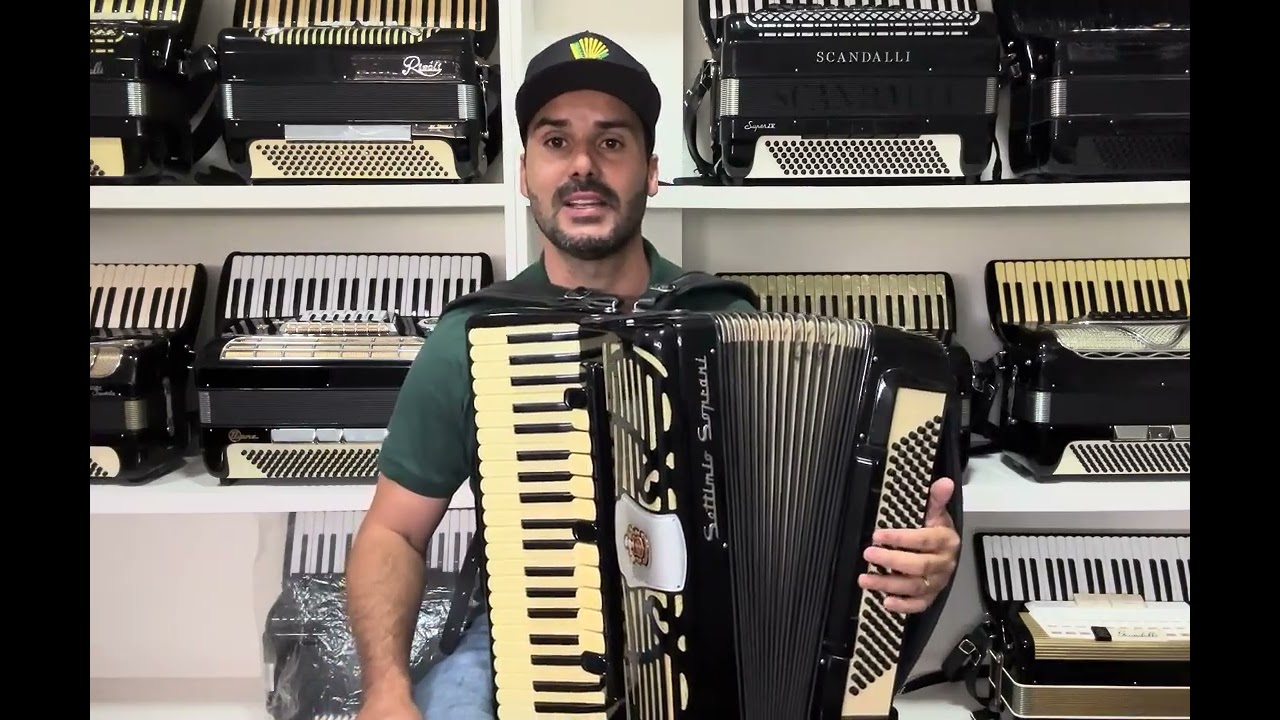  À venda Acordeon  Settimio Soprani 🇮🇹IMPECÁVEL 🪗 whatsApp 📲55 9 9697 4801. 