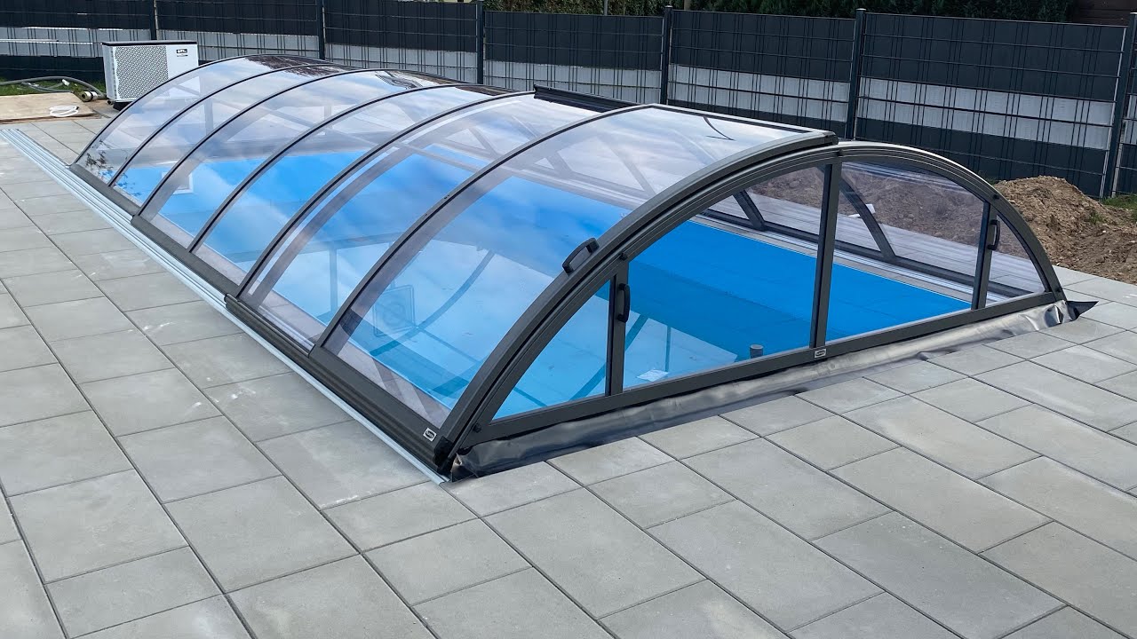 Pool Bau Teil 9: Schachtabdeckung fertigstellen, Schienen für Überdachung montieren, Pooldach bauen
