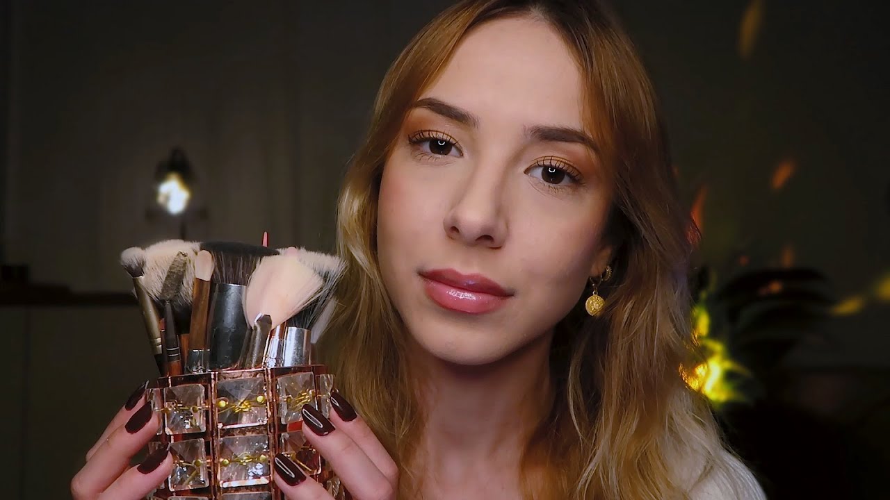 ASMR 1h me maquiando 🌧️ sons de maquiagem e sussurro para você dormir 😴
