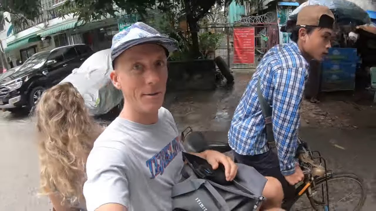 Cycling and Couchsurfing in Yangon, MYANMAR - Ep# 163