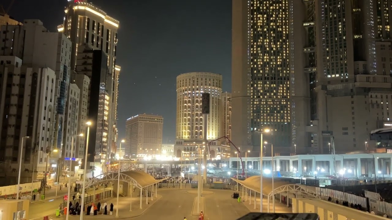 ياسر الدوسري يزلزل قلوب المصلين ف مكة من اخر سورة لقمان ونهاية اسبوع جميل