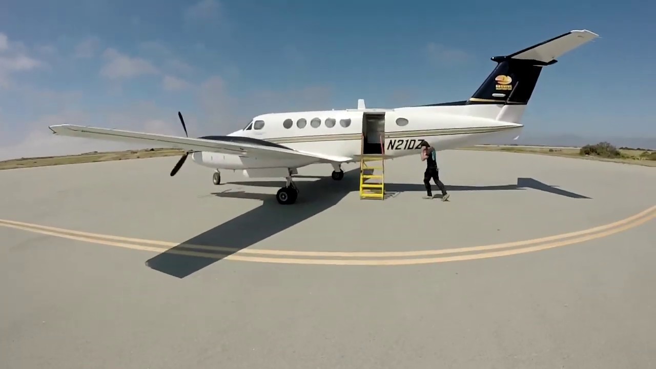 Jamaican Attempt The World&rsquo;s Highest Tandem Skydive In The World