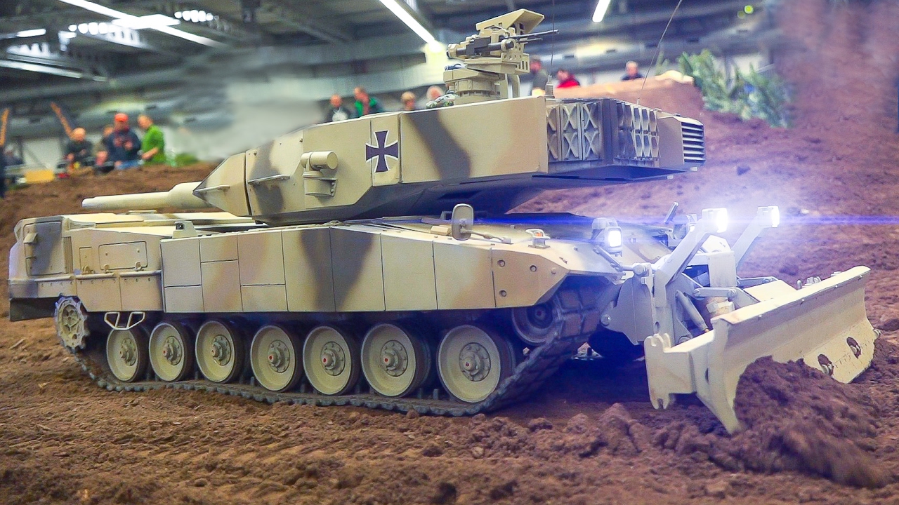 BEST OF RC TANKS, RC MILITARY VEHICLES, CONSTRUCTION VOL.2 / Fair Erfurt Germany 2017
