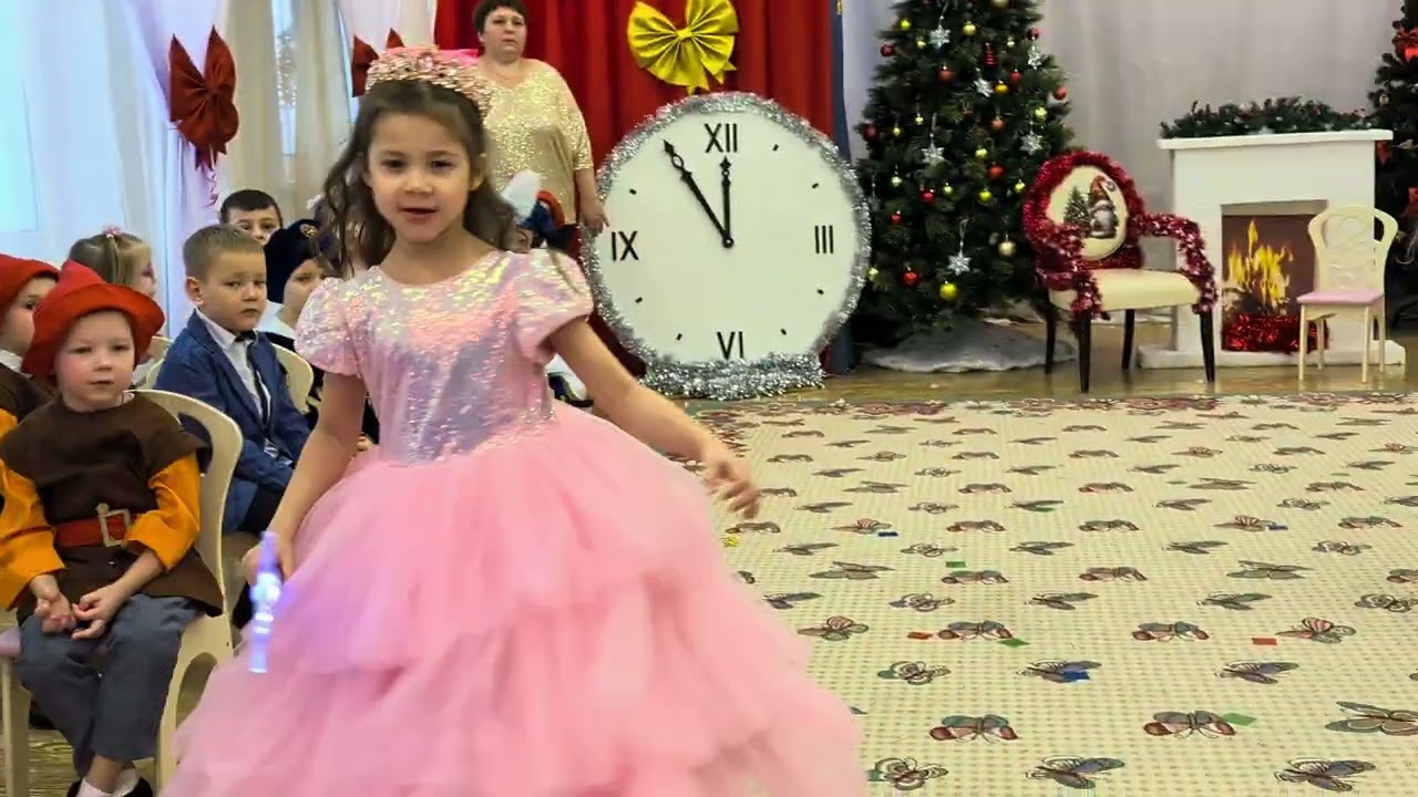 #лизанаутринникевсаду