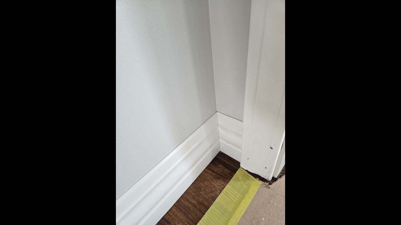 Johnsonite Millwork Vinyl Wall Base