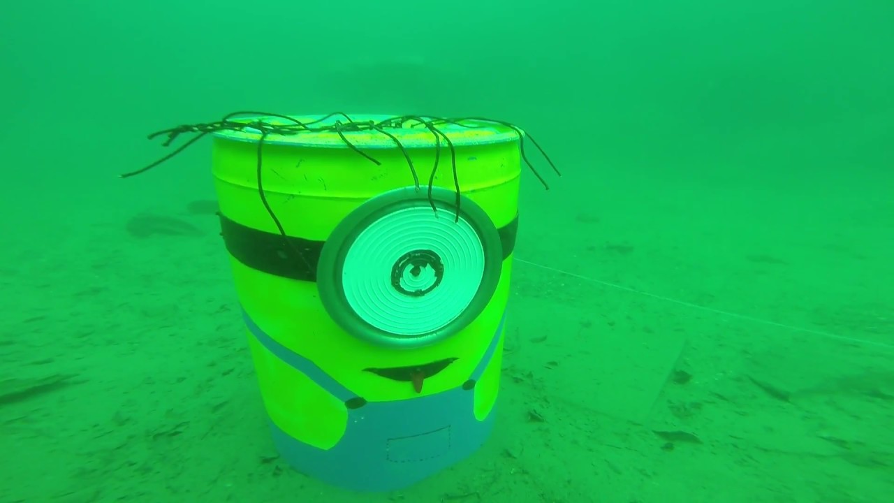 GoPro Hero 3+ scuba diving - flintkote Thetford Mines, Quebec, Canada - plong&eacute; sous marine