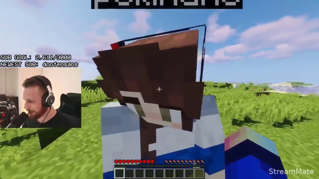 POKIMANE and FITZ fighting over MINECRAFT for 40 minutes straight...
