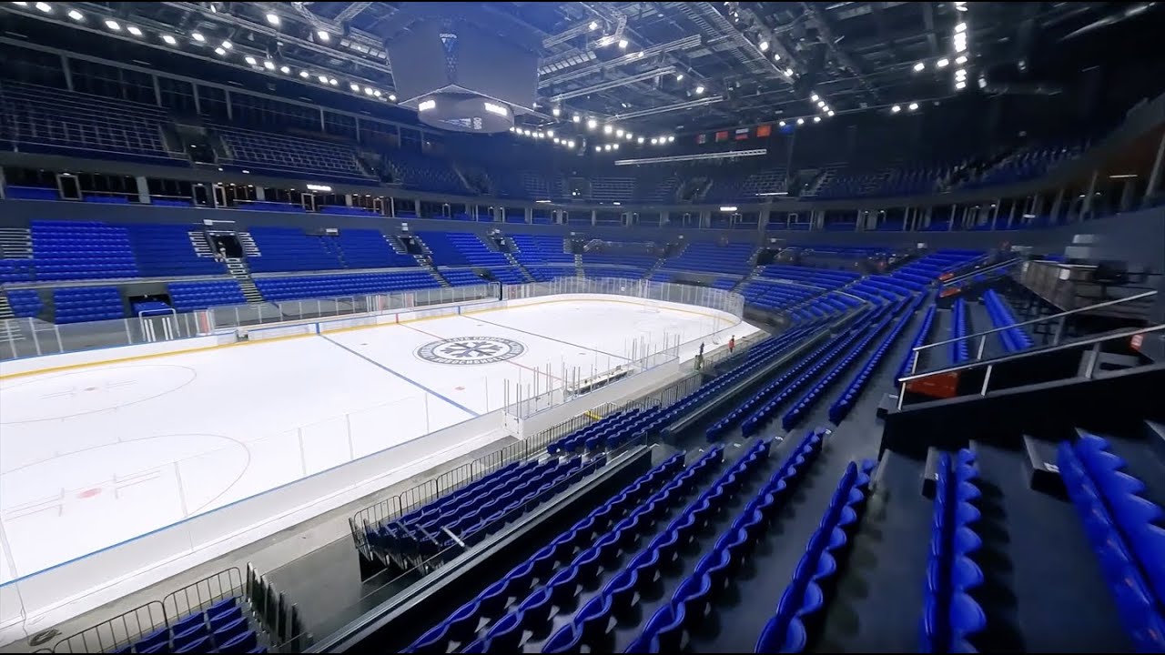 Сибирь Арена в Новосибирске. Компания «Авангард» оборудовала Арену спортивными трибунами.