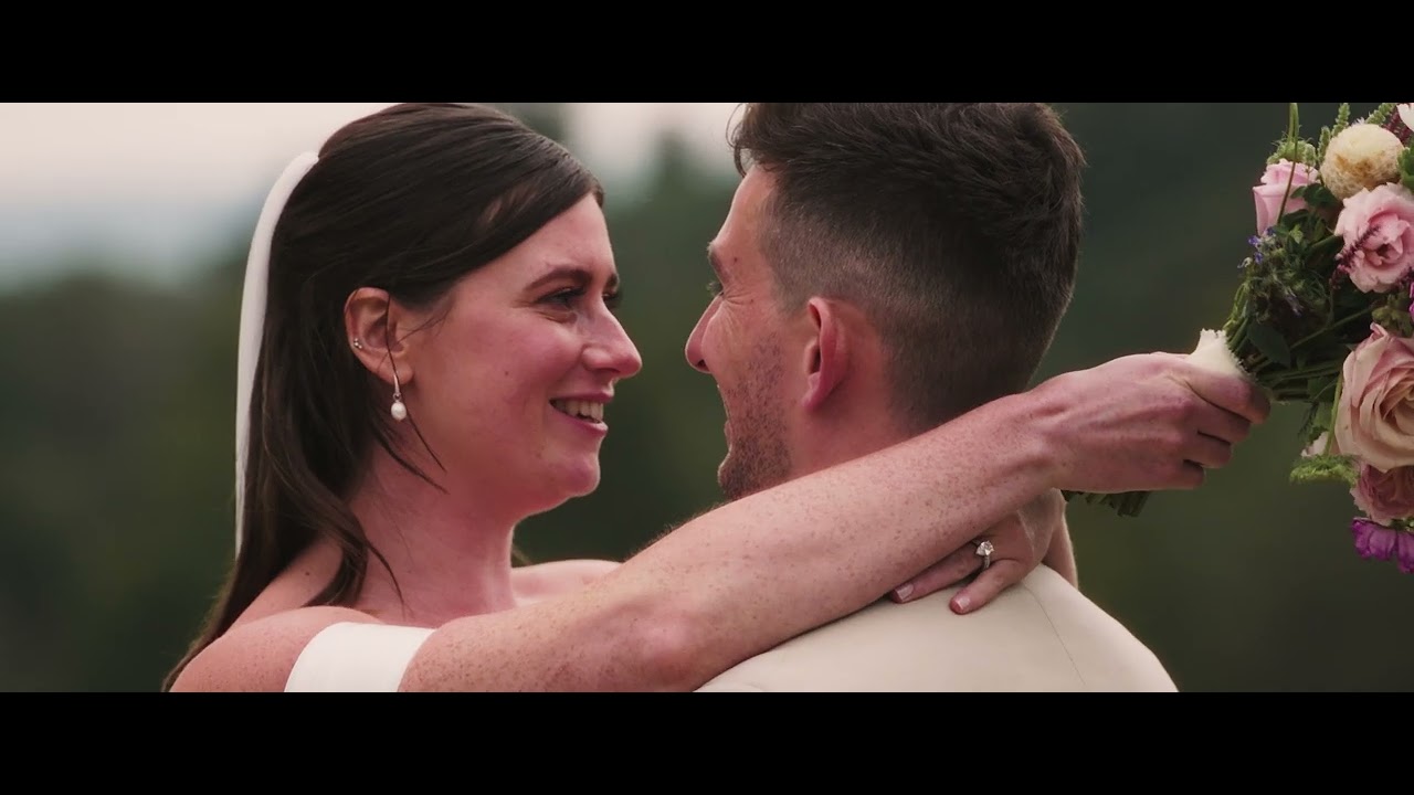Lucy + Lawrence (Elegant Wedding @ Orchardleigh) - Shot on S5IIX