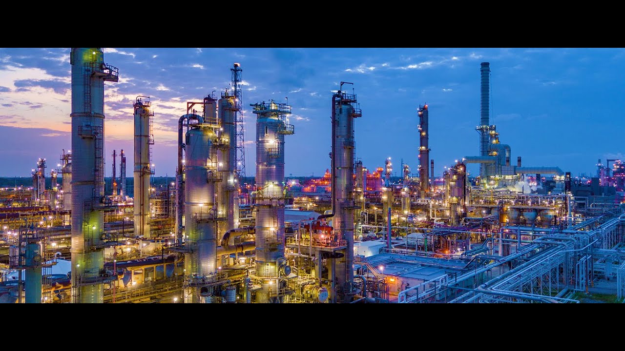 Vacuum distillation unit ,حدة التقطير الفراغي