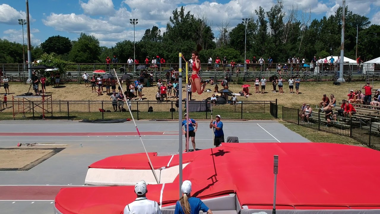 Caroline Poirier clears personal best 3.70m to win bronze and Candian U20 Championships