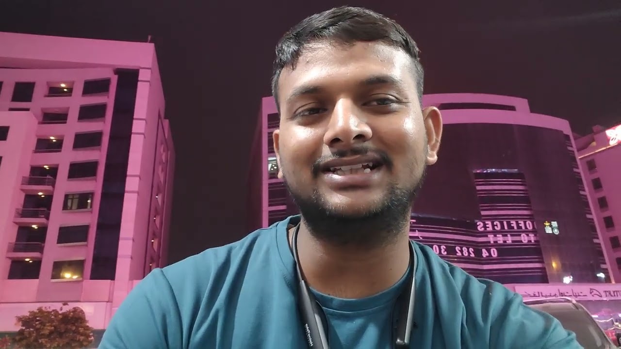 UAE dubai  me bike licence Lene ke bad kitna paisa💵💵kama sakte h ?