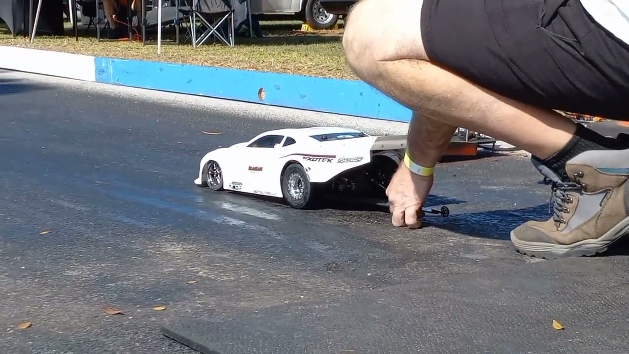 RC Street Eliminator Drag Racing...RCDRL testing!!!