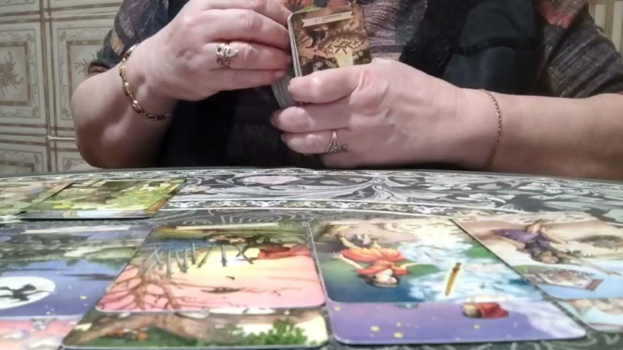 Чего ожидать Червовой Даме от Крестового Короля.