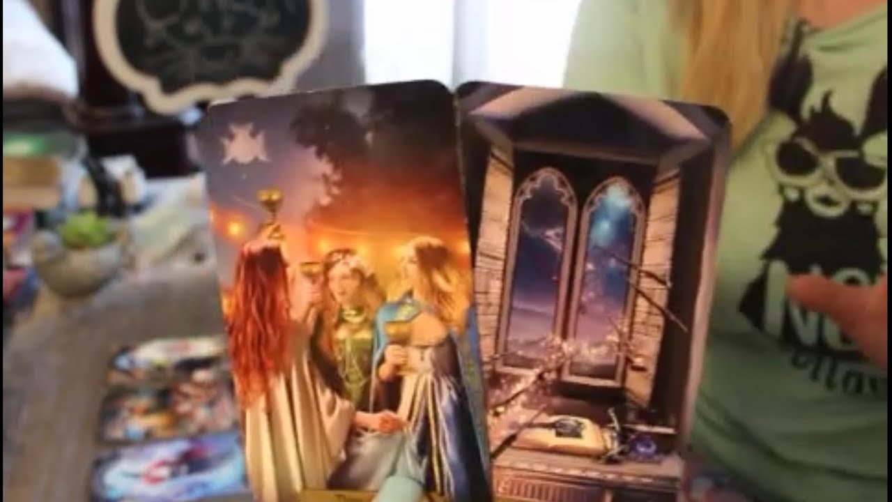CANCER: ✨”I DIDN’T WANT TO STOP THIS READING!” 🙌🏼 😆 March 2022 Tarot Predictions 💗
