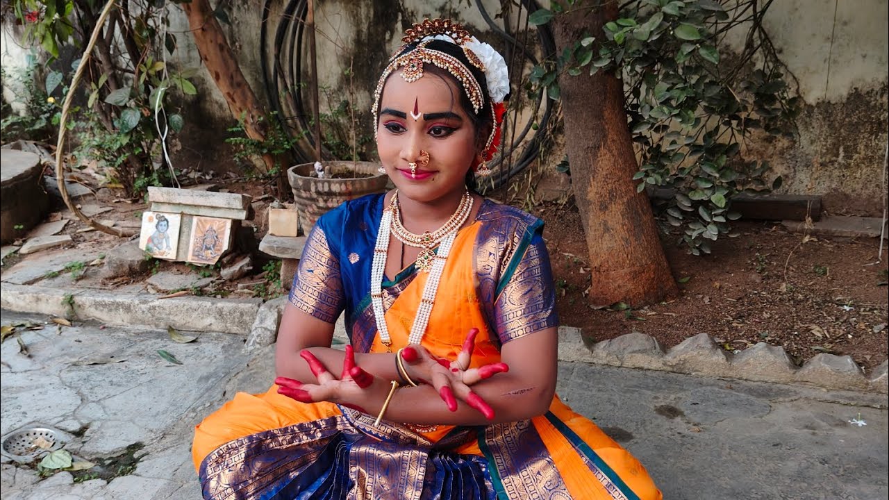 Kuchipudi dance performance by linisha and group##