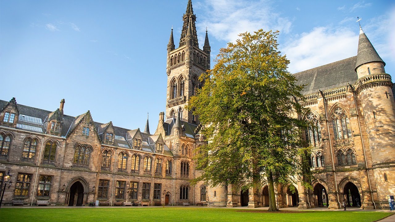 Live Campus Tour 🏫👟🌳 / University of Glasgow