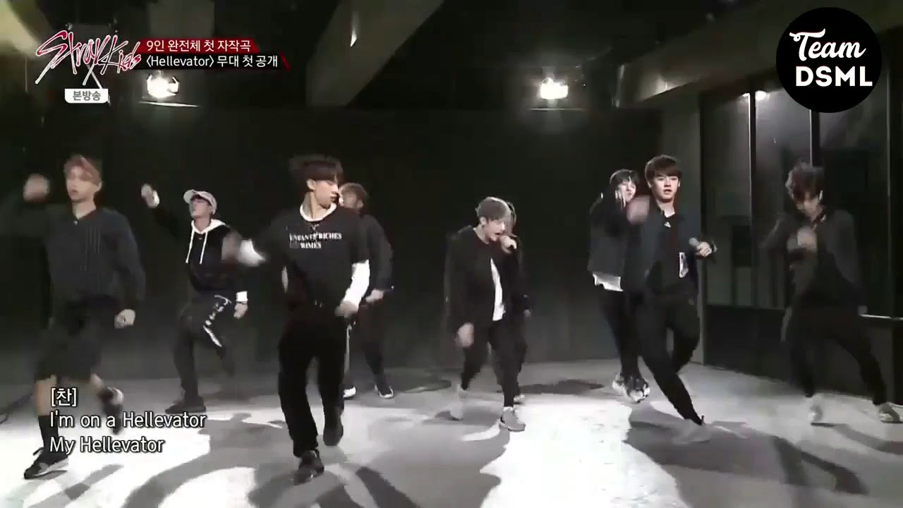 1st VS Last Performance  _ 'Hellevator' - STRAY KIDS