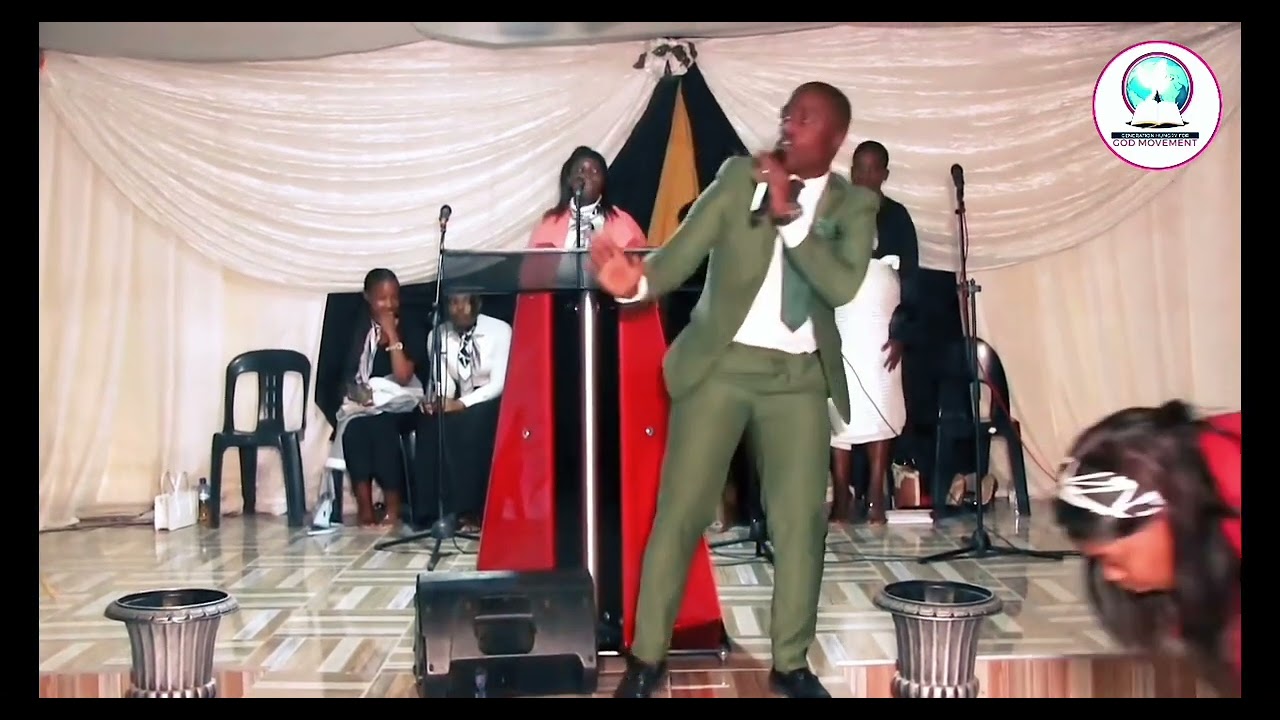 “kepha uqamba amasu ukuba oxoshiweyo angabi ngumxoshwa kuye.”‭‭ 2 uSamuweli‬ ‭14‬:‭14‬