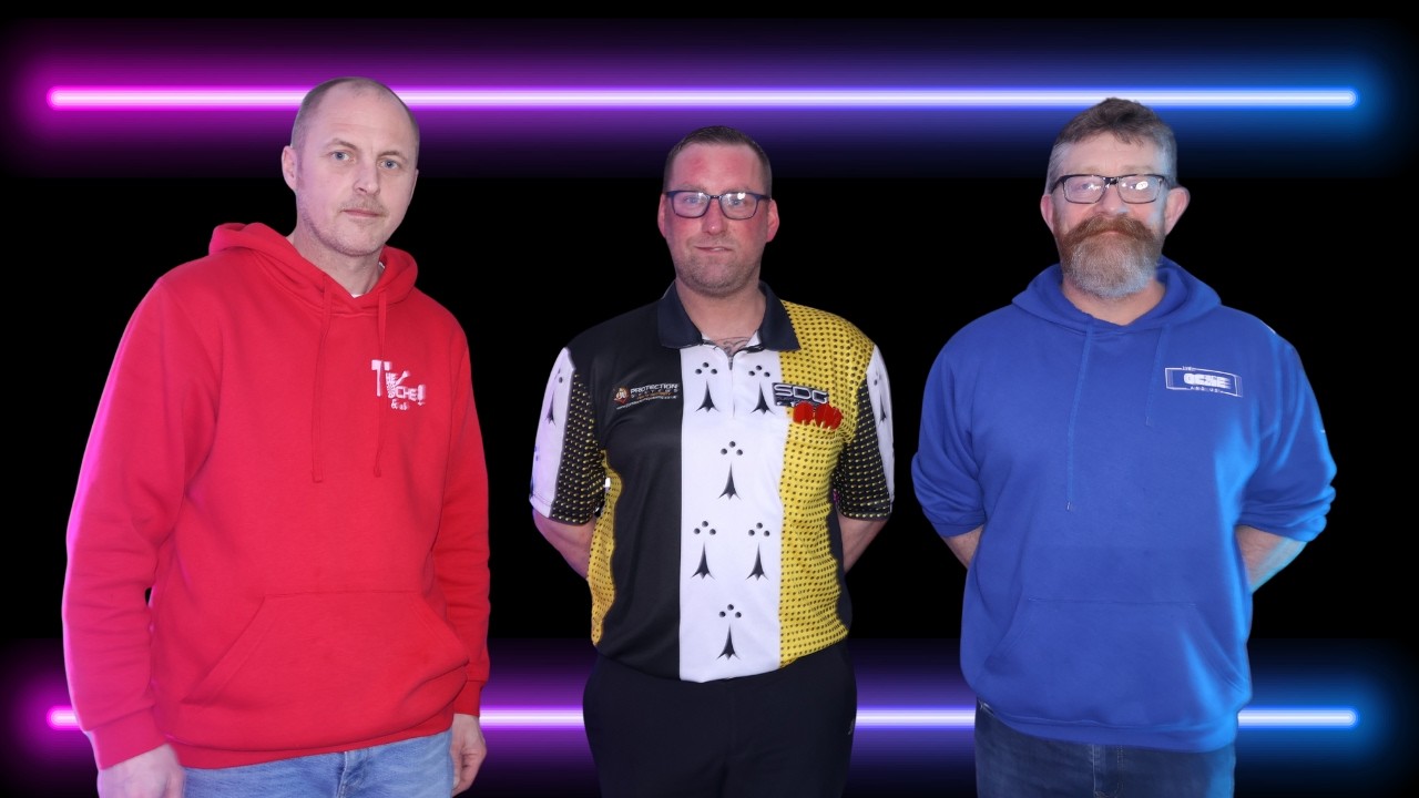 Norfolk darts captain (Gary knott)