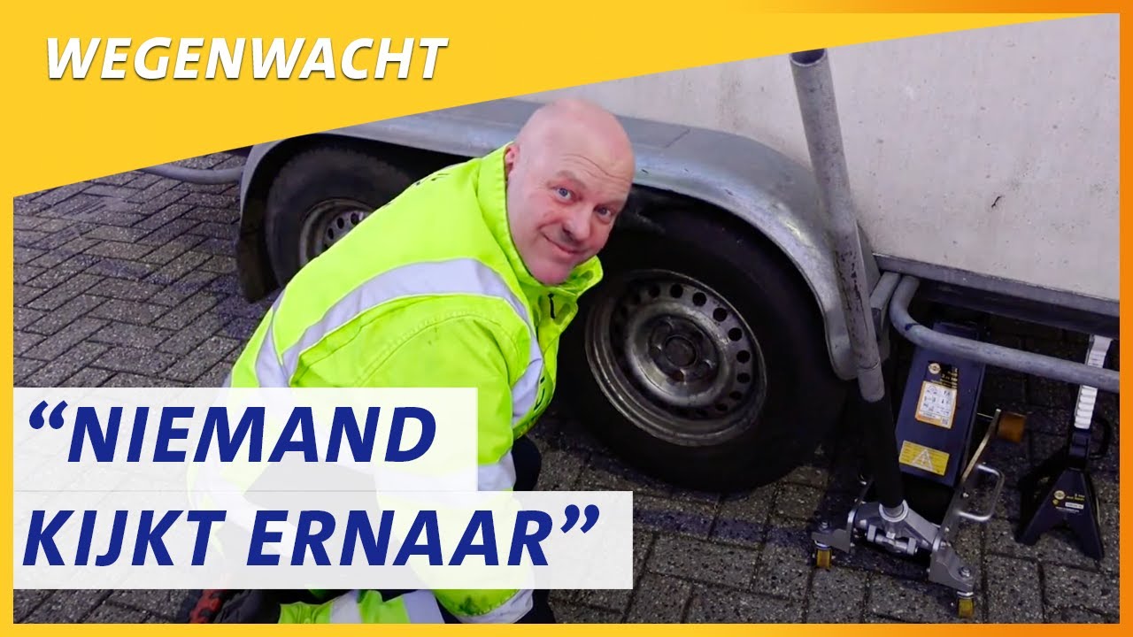 Aanhanger met een klapband | Wegenwacht vlog