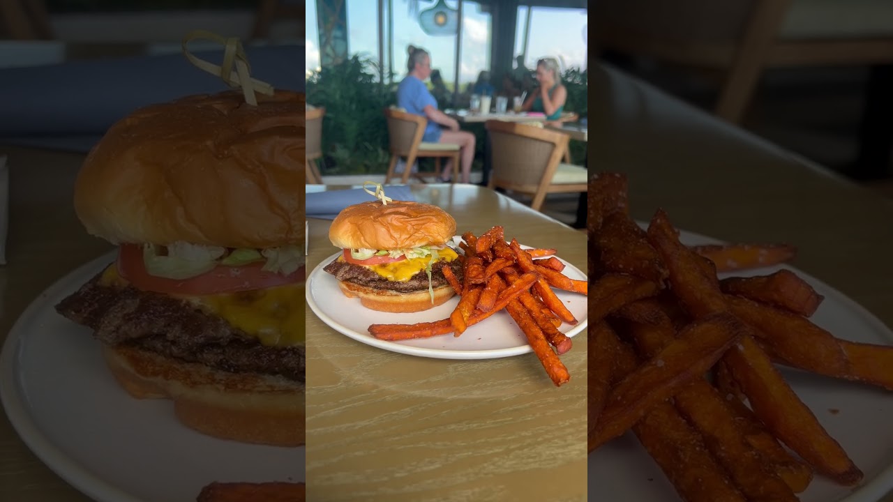 Wailulu Bar & Grill at Disney's Polynesian Resort | Walt Disney World