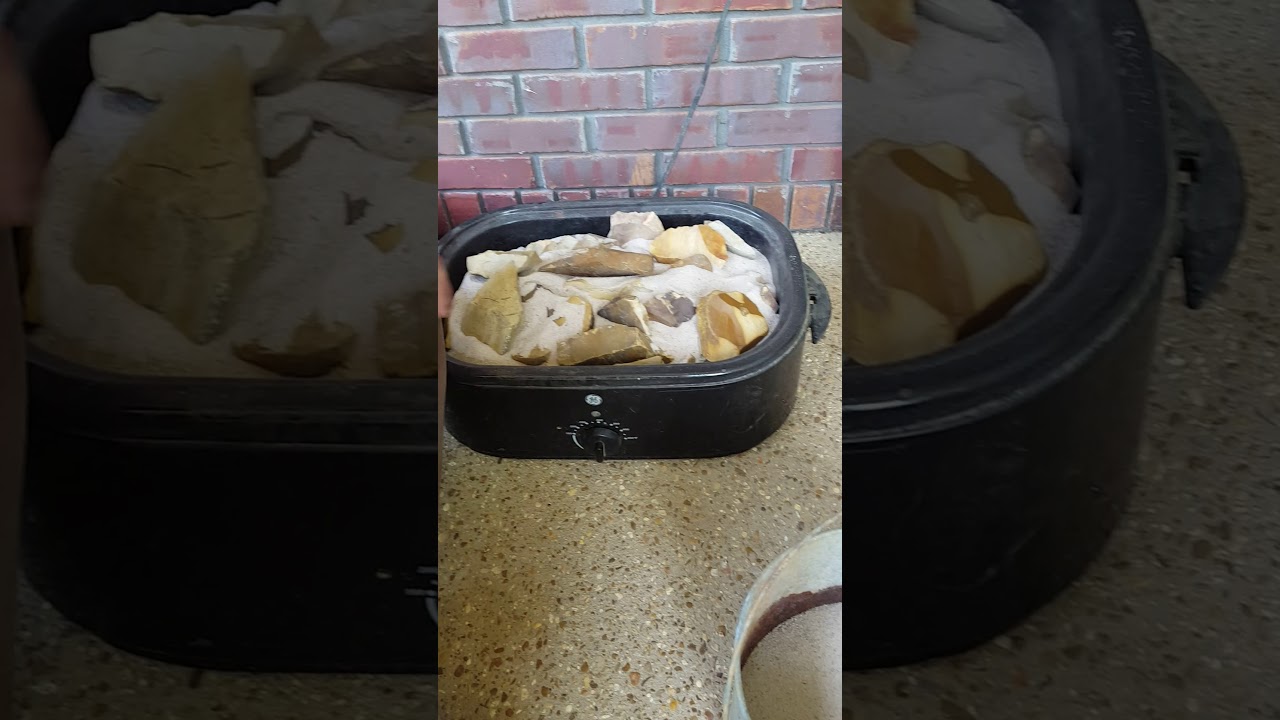 How to heat treat chert / flint in a GE turkey roaster. It's actually a GE Oven roaster.