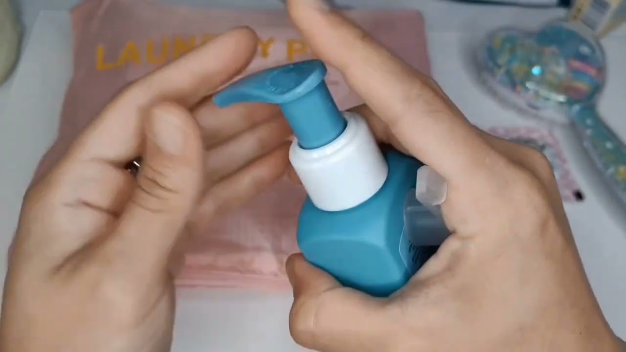 АСМР средства гигиены. Шуршание, тапинг✨Вся версия на boosty. Ссылка в описании 🤗