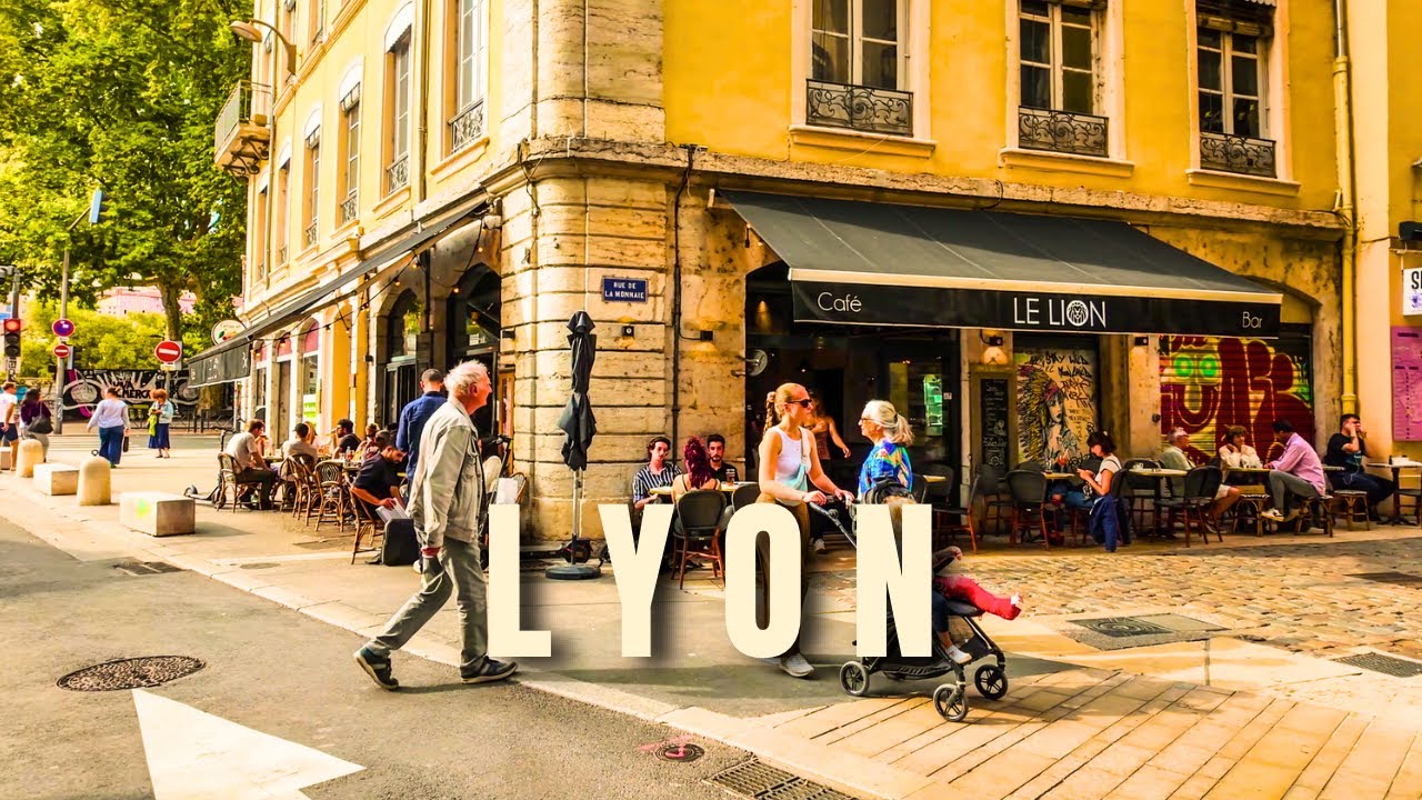 La Presqu’île, Lyon | Walking Tour of France’s Most French City 