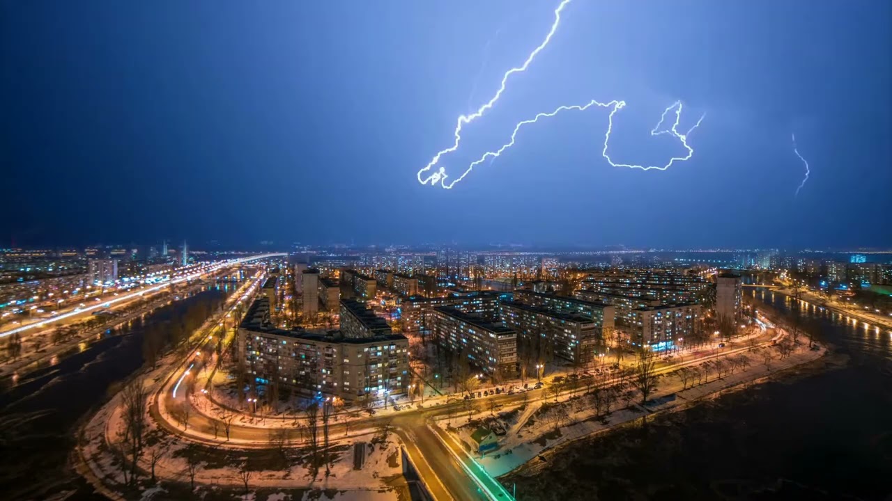 Time Lapse Stormscape: Mesmerizing Thunderstorms & Relaxing Sleep Sounds