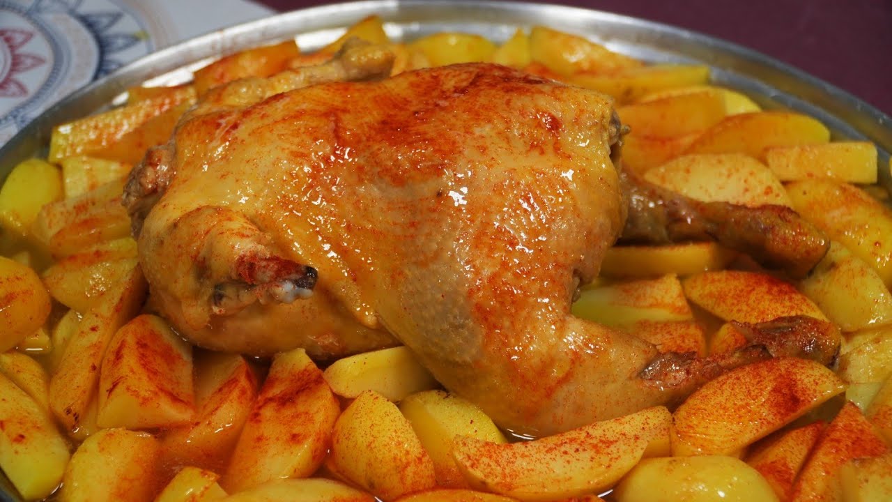 Nuk Ka Më të Thjeshtë: Pule e Pjekur me Patate që Shkrihet në Goje!