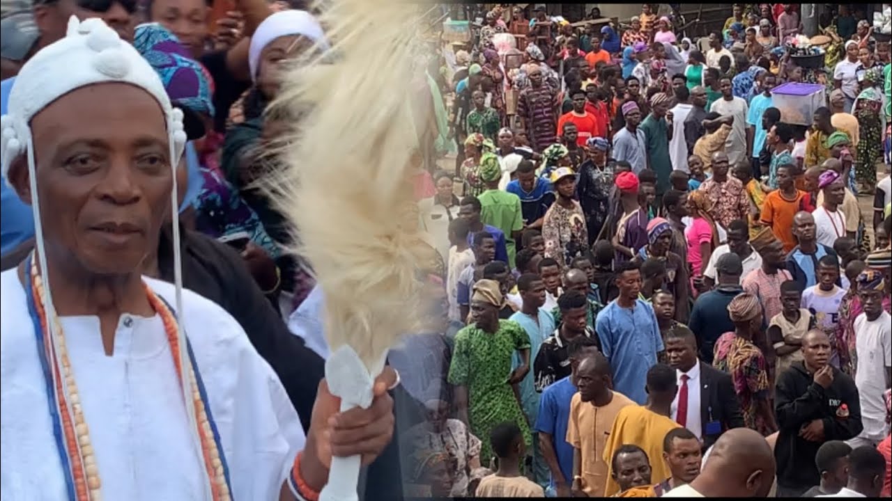 SEE HOW OLUBADAN OBA LADOJA SURPRISE IBADAN PEOPLE AND HOW HIS PEOPLE TURN UP FOR HIM AT HIS CORONAT