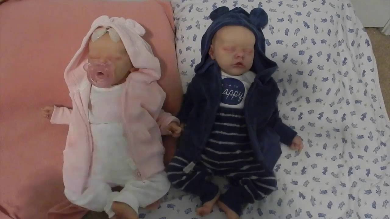 Changing Raelynn and Ryan Before School